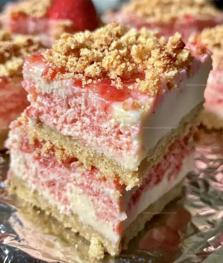 Strawberry Crunch Cheesecake Bars Recipe