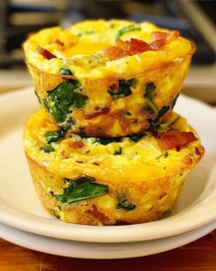 Breakfast Egg Muffins with Bacon and Spinach Recipe