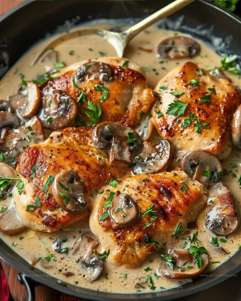 Skillet Chicken with Creamy Mushroom Sauce Recipe