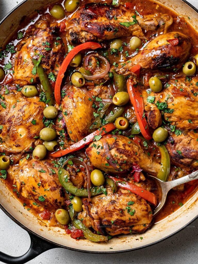 Dominican Pollo Guisado (Braised Chicken) Recipe