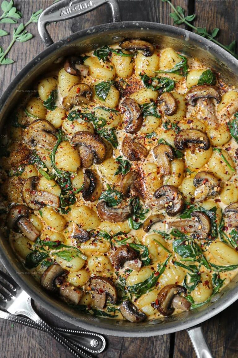 Creamy Spinach and Mushroom Gnocchi Recipe
