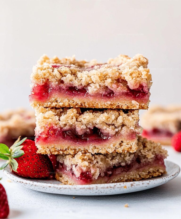 Strawberry Rhubarb Crumb Bars Recipe