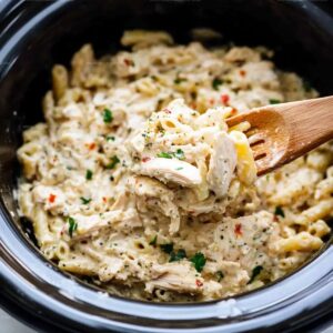 Crockpot Parmesan Chicken Pasta Recipe