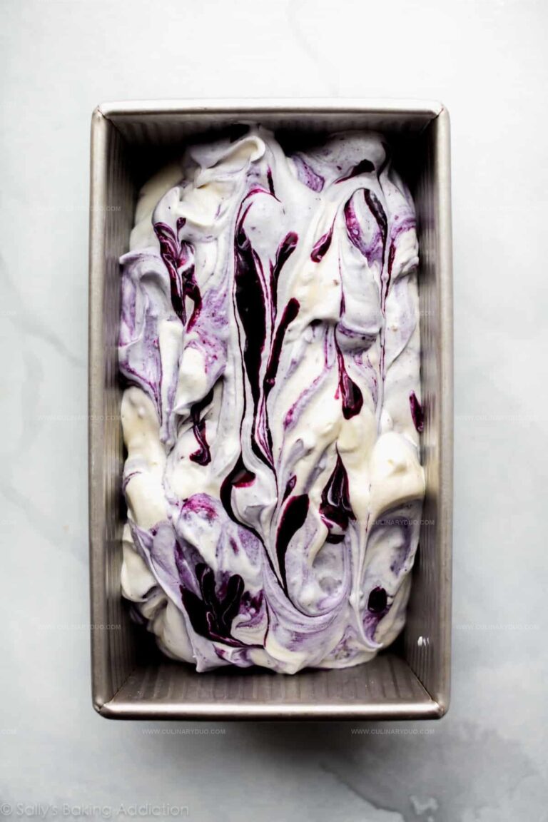 Blueberry Crumble Ice Cream Recipe