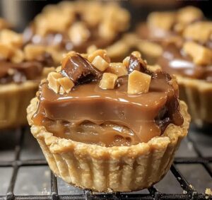 Butterfinger Caramel Crunch Mini Pies Recipe