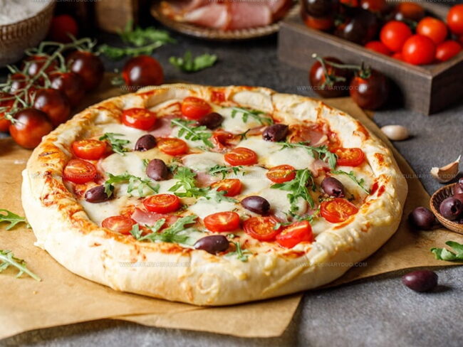 Adjusting Consistency & Flavor When Substituting Tomato Paste